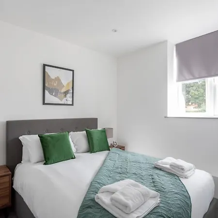 Apartment Modern 1 Bedroom Leeds *
